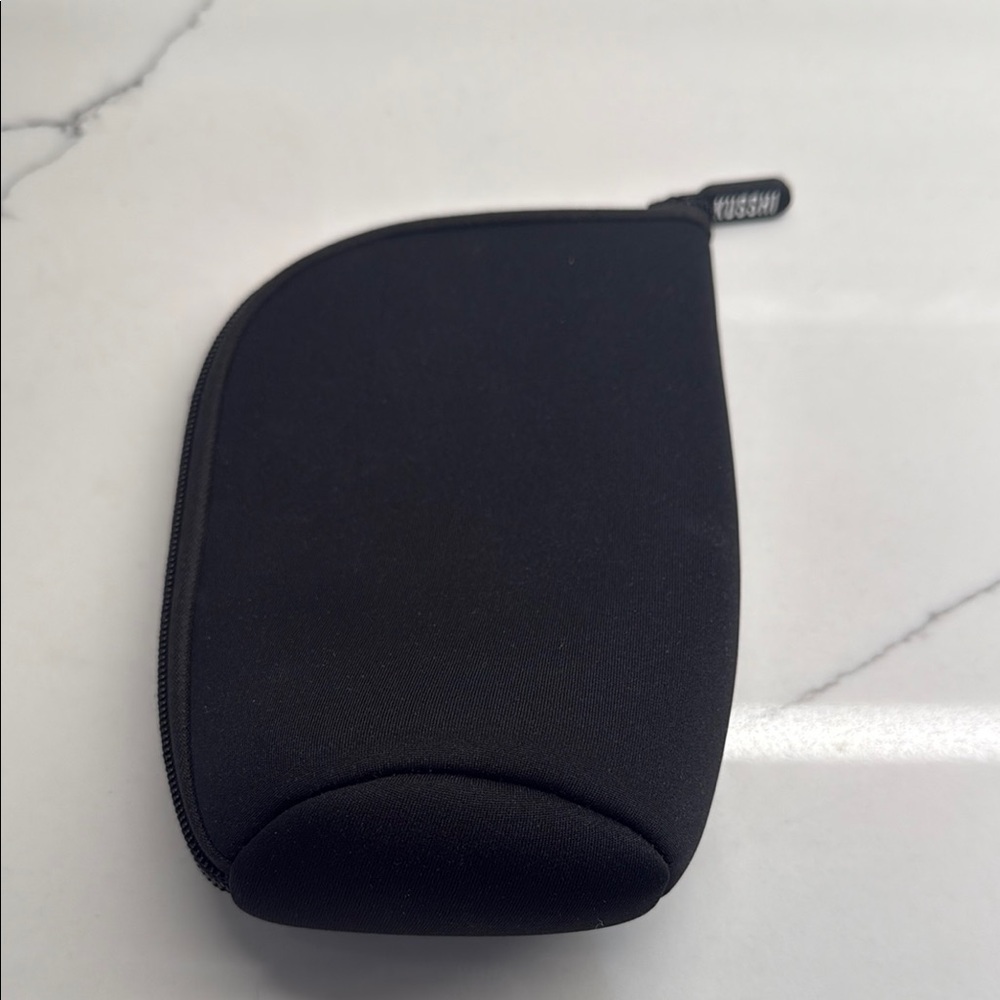 Donated ♥️ FINAL PRICE ♥️ Kusshi XL Bottle Protector -  6.5" h x 4.5" w